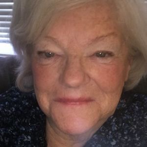 Meet your Posher, Laurie